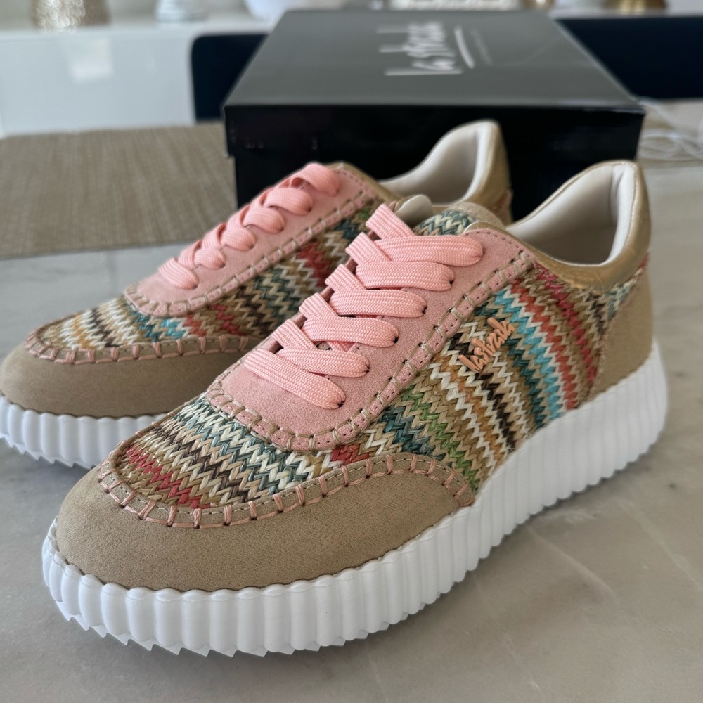 NWT LASTRADA Multi Color Trim Chunky Sneakers 492T0 Size US 7.5